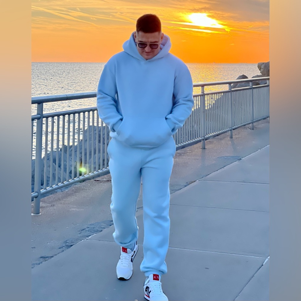 Unisex 2 pieces sweatset brand new no tags